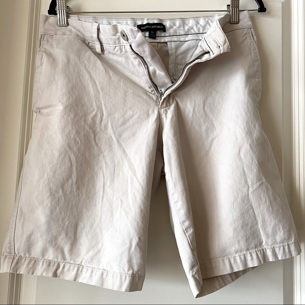 Barely-Worn Banana Republic Khaki Shorts, Size 30